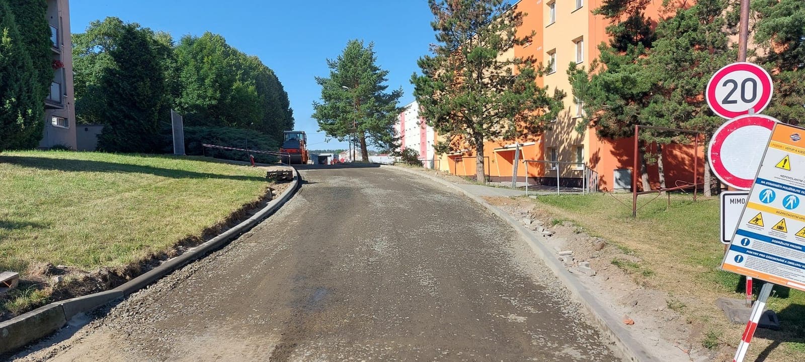 Ulice Tyršova, Jedovnice — fotografie 5 z 7