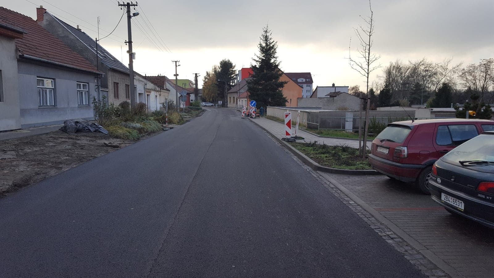 Ulice Masarykova, Židlochovice — Oprava chodníků a vozovky v ulici Masarykova v Židlochovicích.